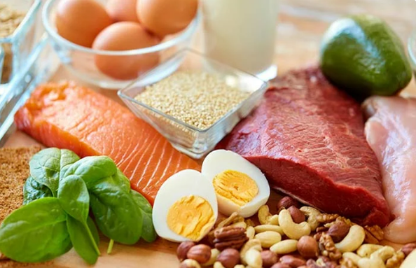 Fügen Sie alle Ihre Gerichte Protein hinzu